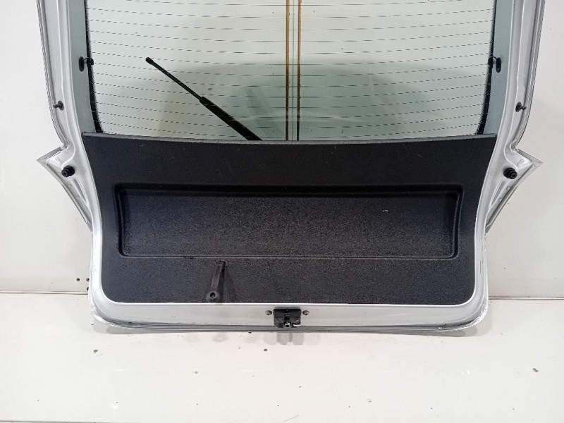 Portello POST 5J9827025F Skoda Fabia 545 SW 2010