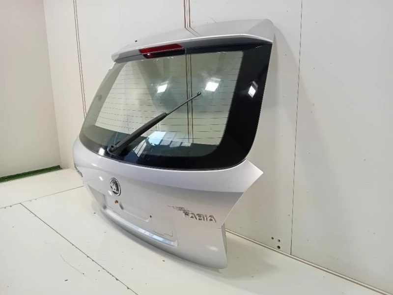 Portello POST 5J9827025F Skoda Fabia 545 SW 2010