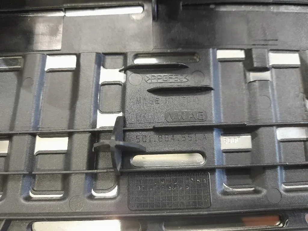 Poggiapiede LATO Guida 5Q1864551A Volkswagen GOLF VII 2017