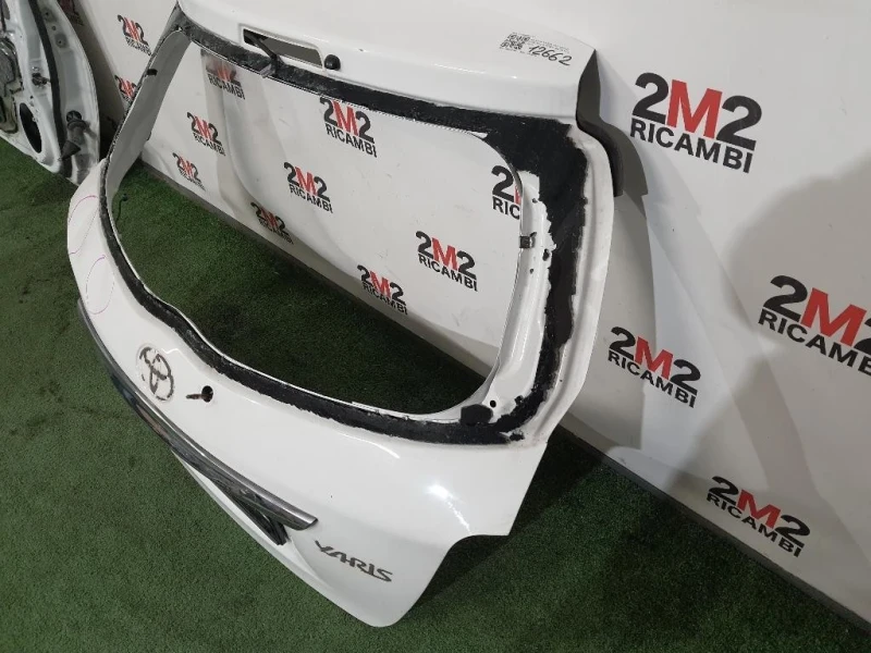 Portello POST NUDO 670050D111 Toyota Yaris IV 2012