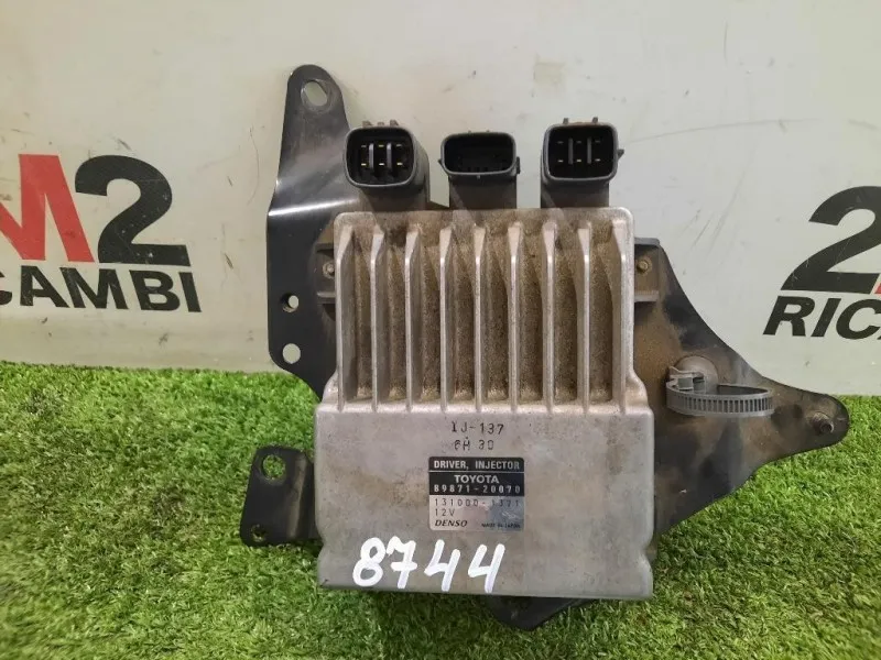 Centralina Iniezione 8987120070 Lexus Serie IS II 2006