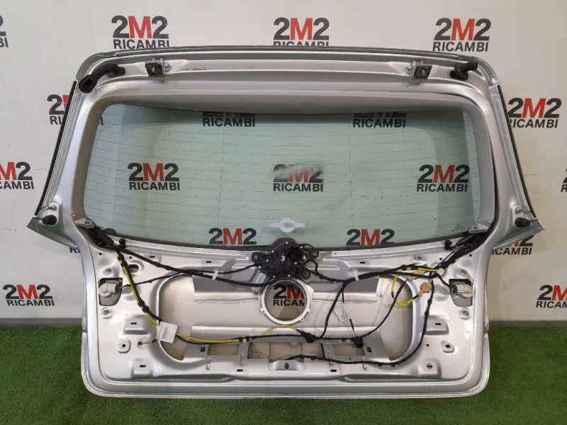 Portello POST 1K6827025H Volkswagen GOLF V 2004