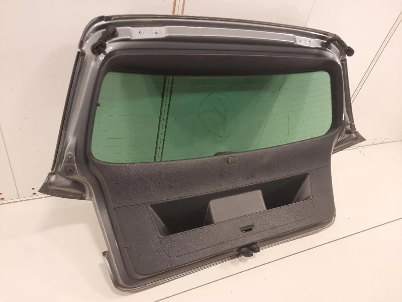 Portello POST 5K6827025H Volkswagen GOLF VI 2009