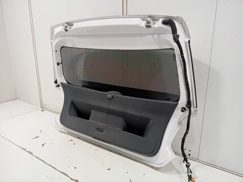 Portello POST PORTELLO POST Volkswagen POLO VI 2009