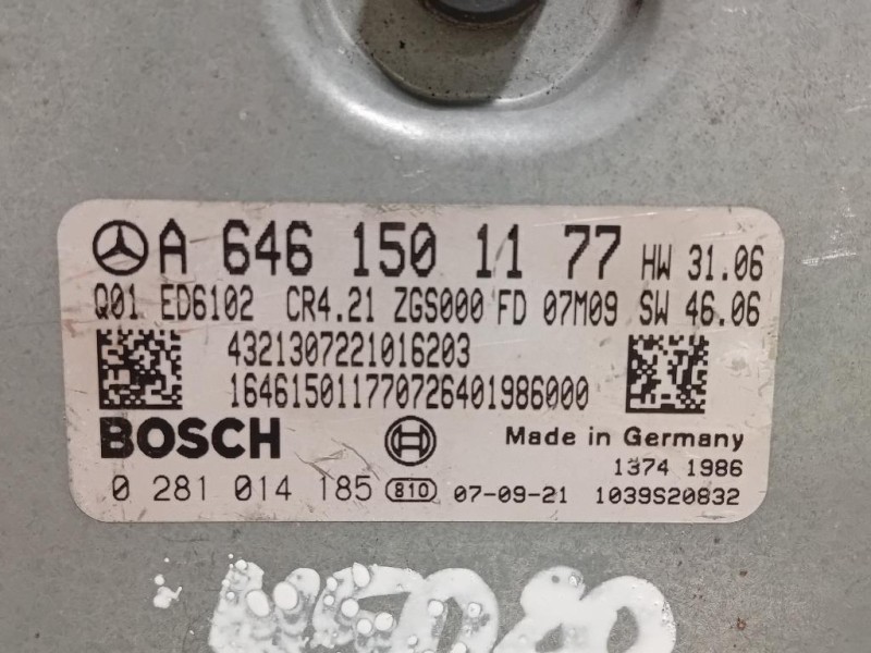 Centralina Iniezione A646 150 11 77 Mercedes VITO W639 2004