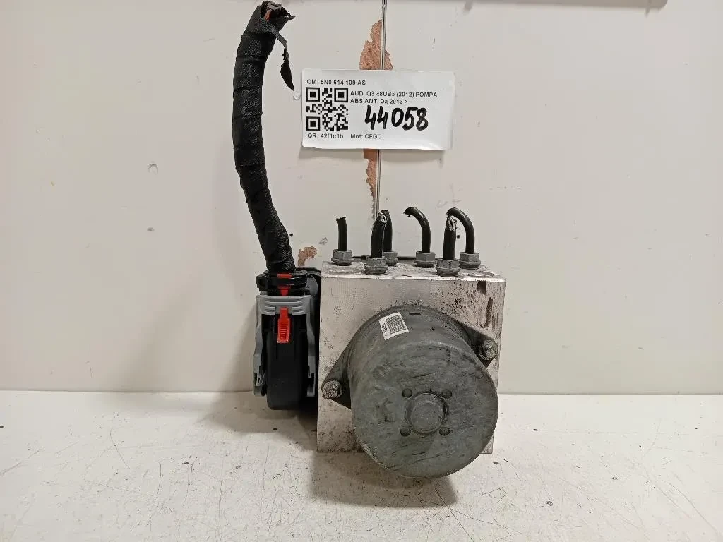 Pompa ABS ANT 5N0 614 109 AS Audi Q3 8UB 2012