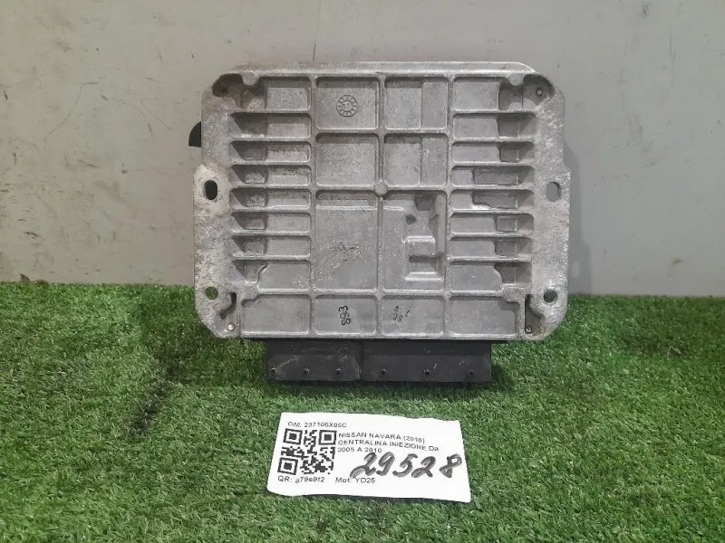 Centralina Iniezione 237105X06C Nissan Navara 2010