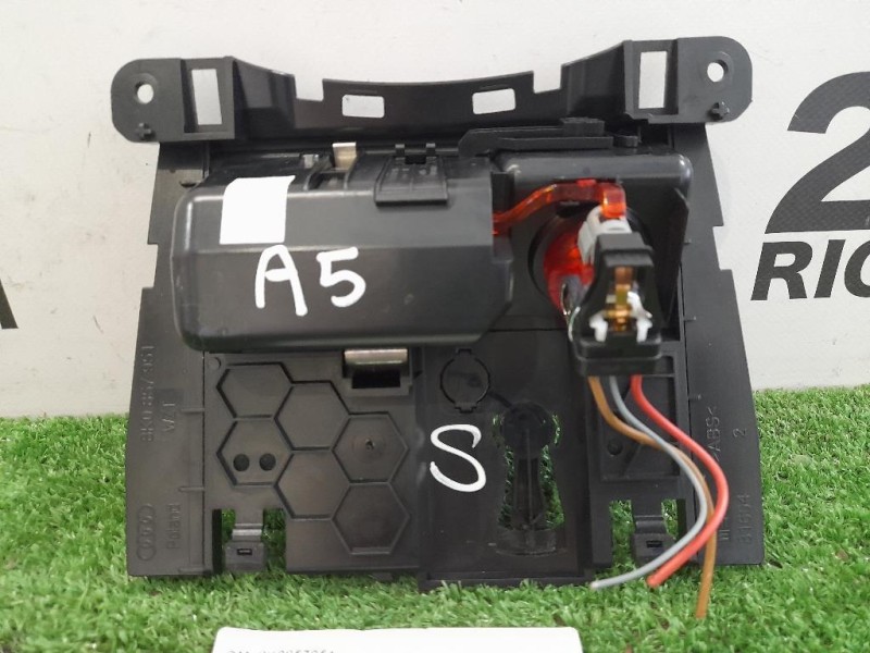 Posacenere 8K0857951 Audi A5 8T3 2012