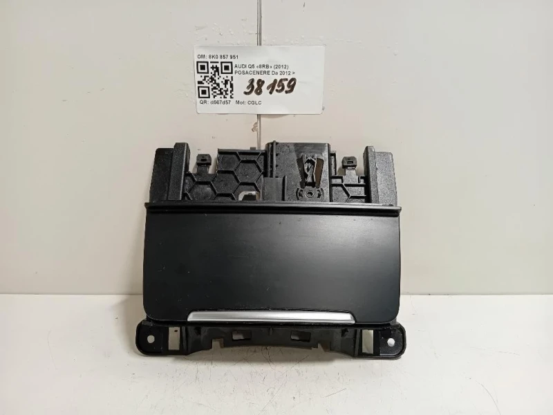 Posacenere 8K0857951 Audi Q5 8RB 2012