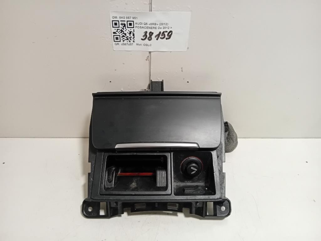 Posacenere 8K0857951 Audi Q5 8RB 2012
