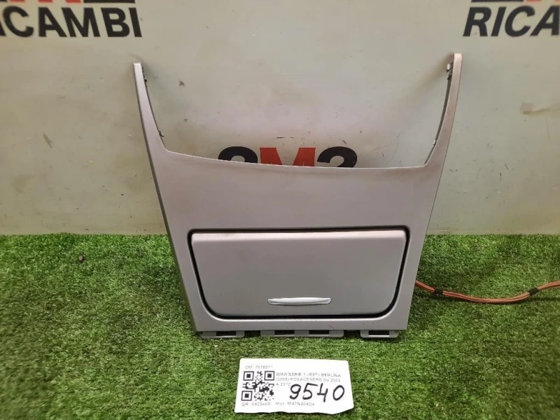 Posacenere 7078571 Bmw Serie 1 E87 Berlina 2005