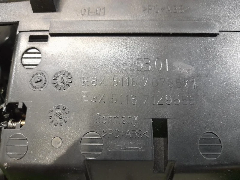 Posacenere 51167129555 Bmw Serie 3 E90 Berlina 2005