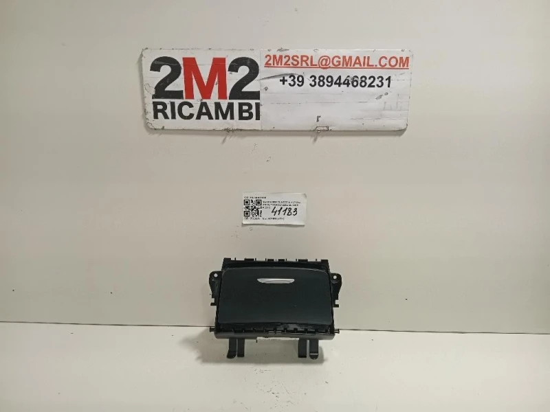 Posacenere A1766802000 Mercedes Classe A W176 2013