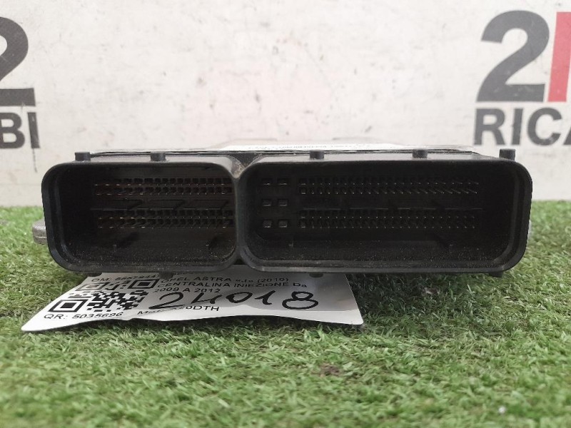 Centralina Iniezione 55579447 55585024 Opel Astra J 2010