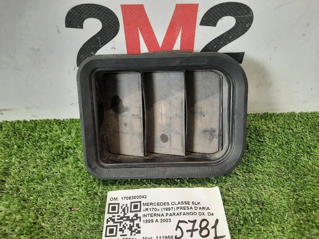Presa Daria Interna Parafango DX 1708300042 Mercedes Classe SLK R170 1997