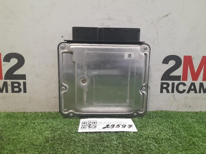 Centralina Iniezione 55577619 Opel Astra J 2010