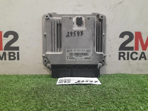 Centralina Iniezione 55577619 Opel Astra J 2010