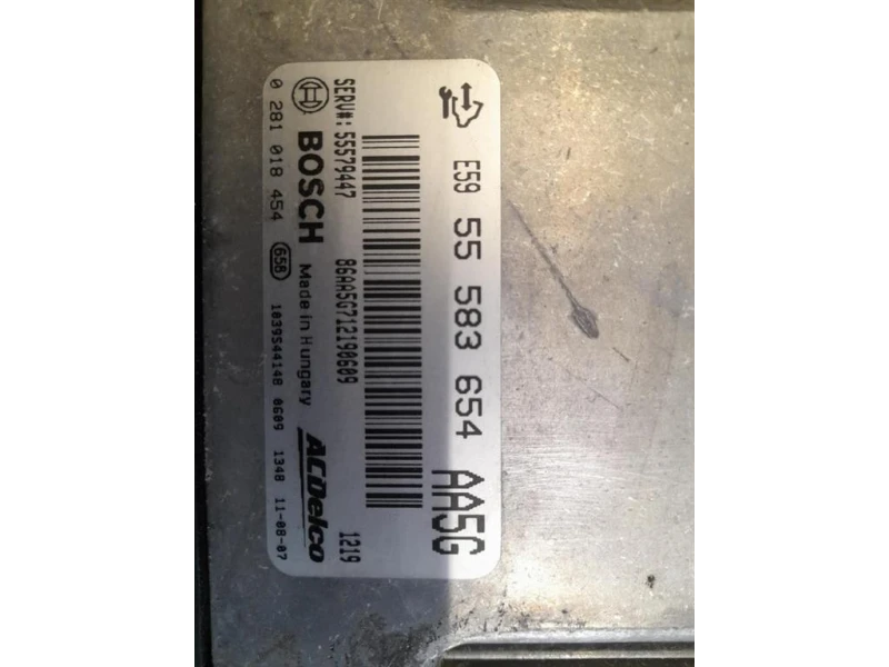 Centralina Iniezione 55583654 Opel Astra J 2010