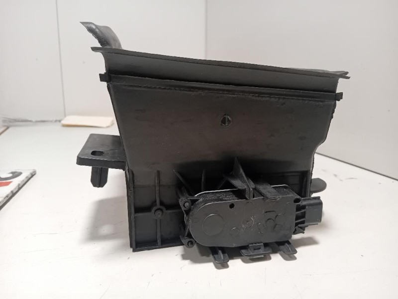 Presa Daria Paraurti ANT 214F60895R Dacia Sandero III 2020