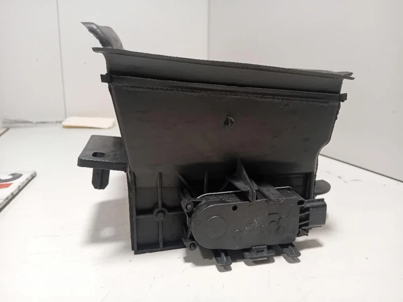 Presa Daria Paraurti ANT 214F60895R Dacia Sandero III 2020