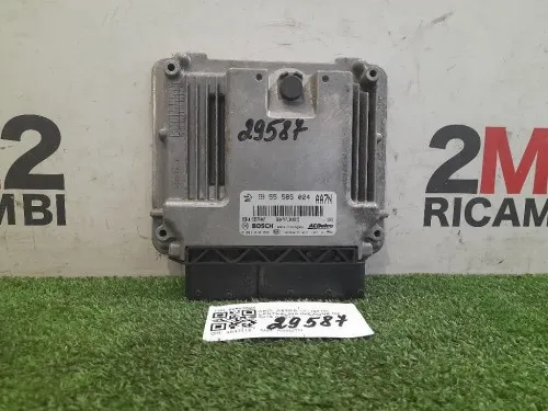 Centralina Iniezione 55585024 Opel Astra J 2010