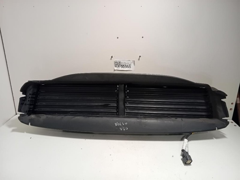 Presa Daria Paraurti ANT 31353219 Volvo V60 I 2013