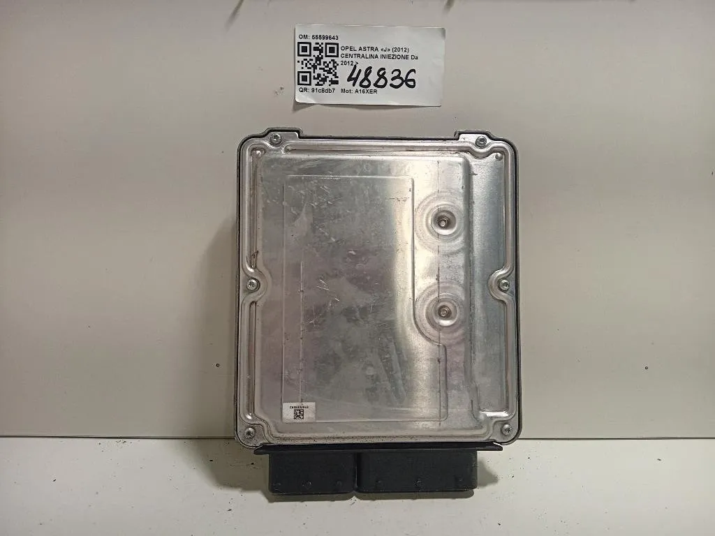 Centralina Iniezione 55599643 Opel Astra J 2012