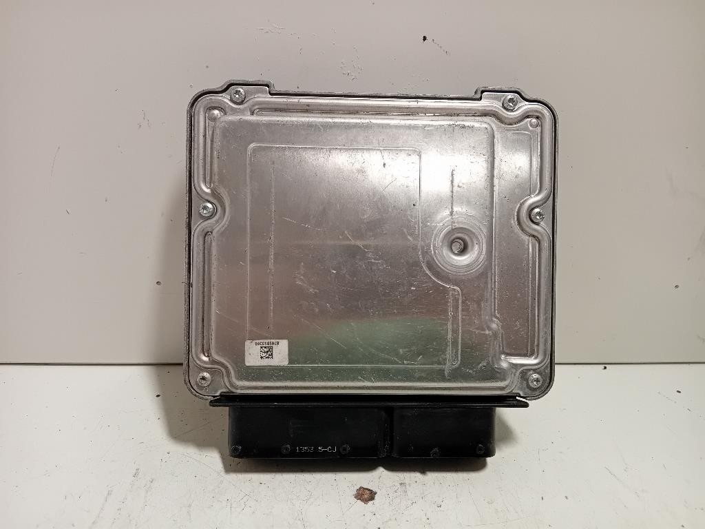 Centralina Iniezione 55579447 Opel Astra J SW 2012