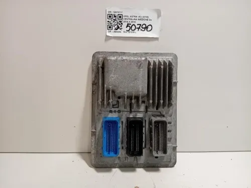 Centralina Iniezione 12673117 Opel Astra K 2016
