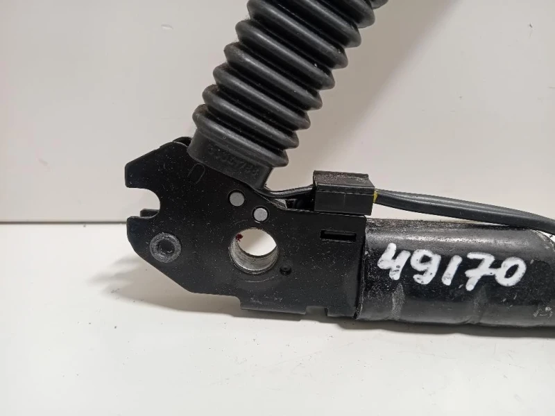 Pretensionatore Sinistro 33040940 Bmw Serie 1 E87 Berlina 2005