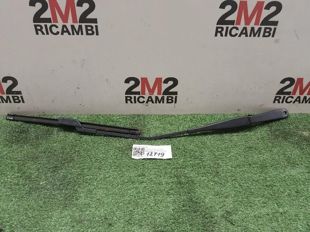 Braccio Tergicristallo Parabrezza DX 8A6117526BE DX Ford Fiesta VI 2012