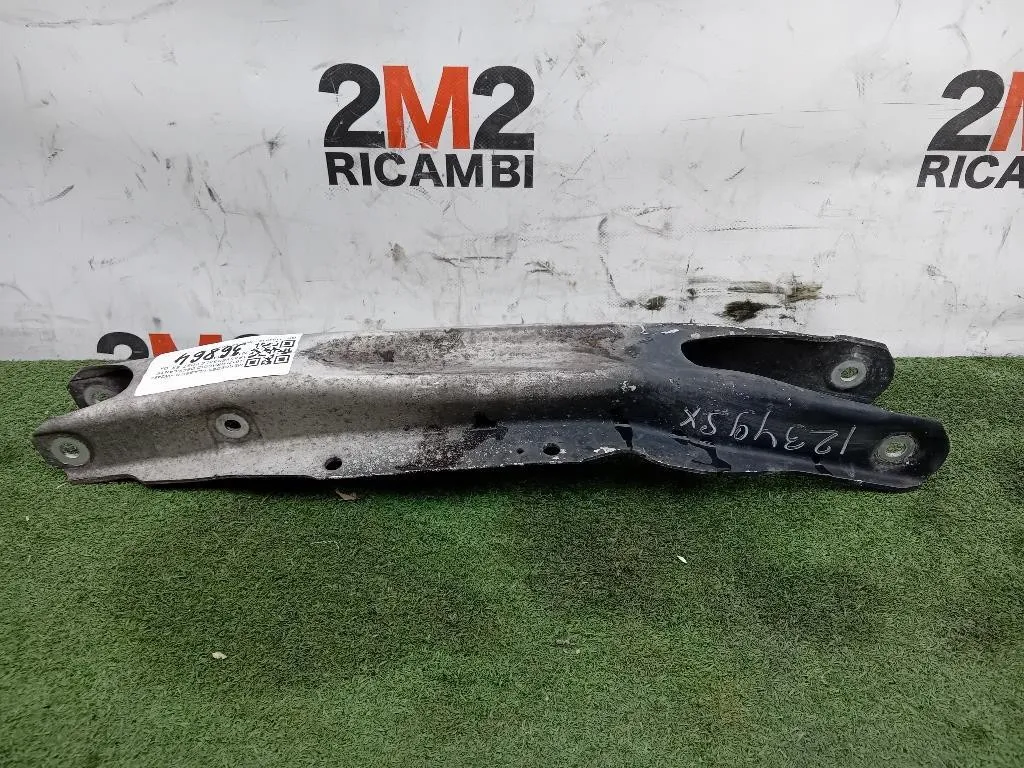Braccio Oscillante Trasversale POST SX Mercedes Classe B W246 2012