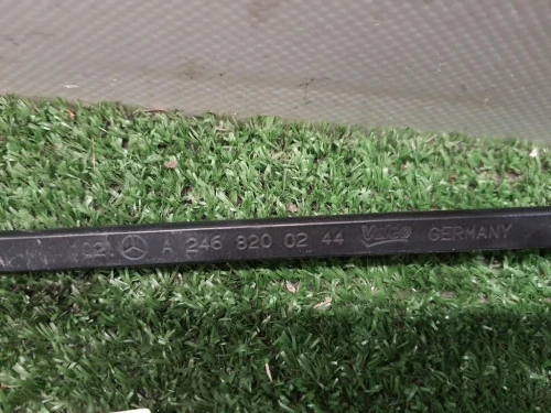 Braccio Tergicristallo Parabrezza DX A2468200244 DX Mercedes Classe B W246 2012