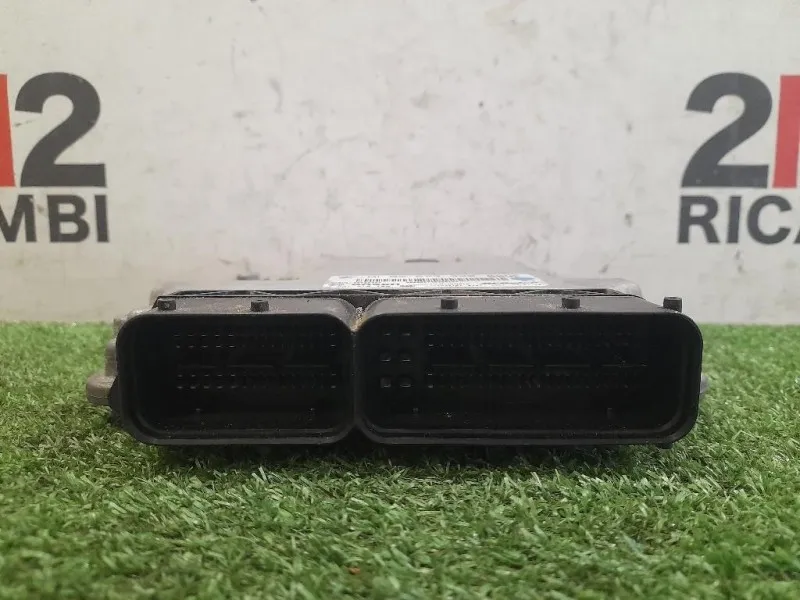 Centralina Iniezione E915557333000QE Opel Insignia A 2009