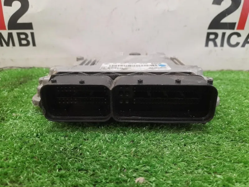 Centralina Iniezione 55573330 Opel Insignia A 2013