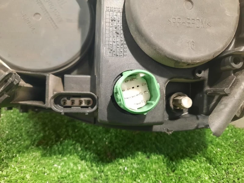 Proiettore ANT DX 00505267530 Alfa Romeo Giulietta 2013