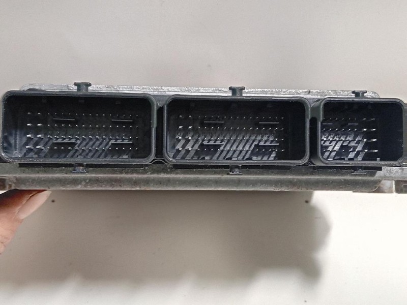 Centralina Iniezione 237105093R Opel Movano B 2010