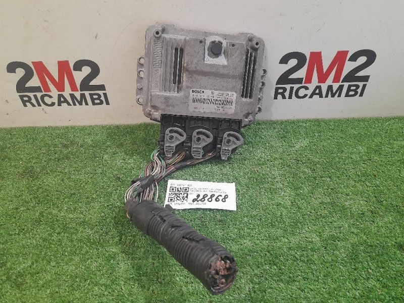 Centralina Iniezione 0281011538 Opel Vivaro A 2001