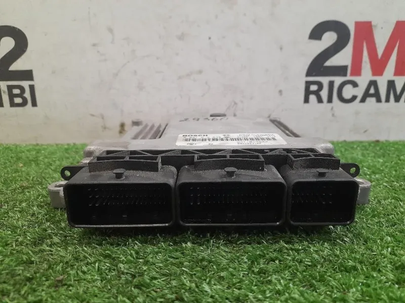 Centralina Iniezione 237103316R Opel Vivaro A 2007