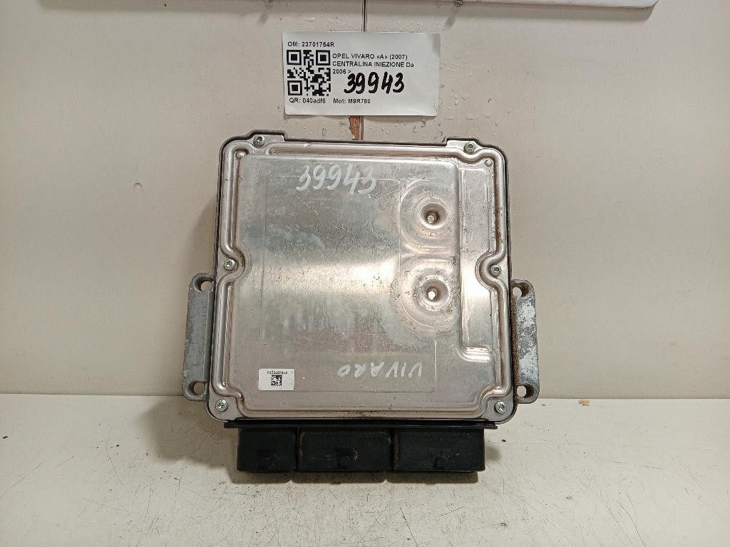 Centralina Iniezione 23701754R Opel Vivaro A 2007