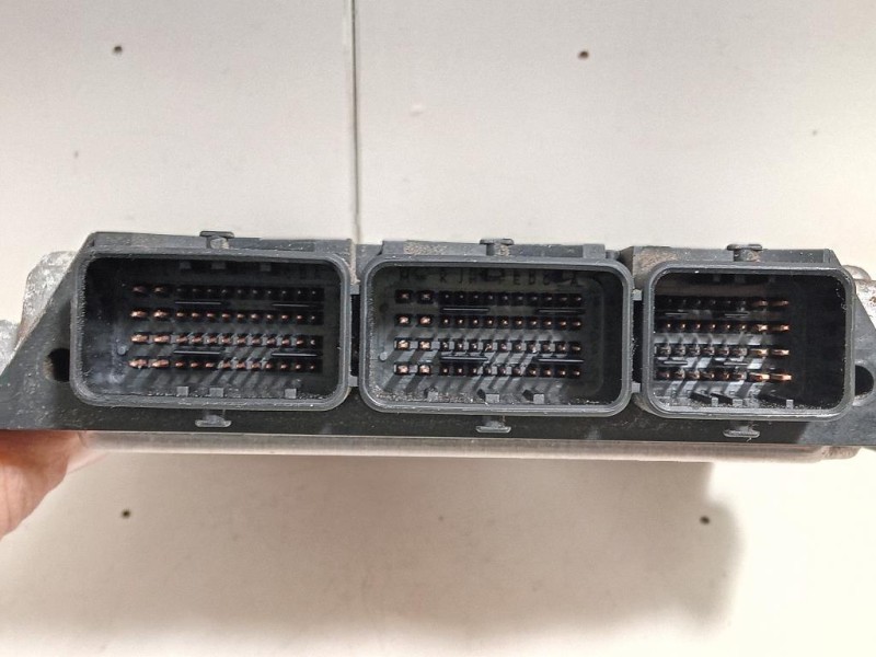 Centralina Iniezione 8200666516 Opel Vivaro A 2007