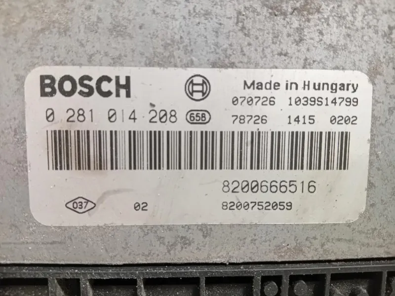 Centralina Iniezione 8200666516 Opel Vivaro A 2007