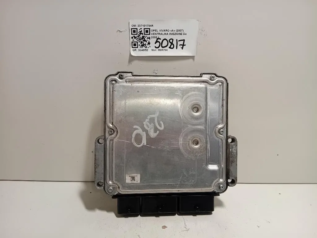 Centralina Iniezione 237101754R Opel Vivaro A 2007
