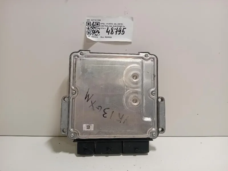 Centralina Iniezione 23710175R Opel Vivaro B 2015