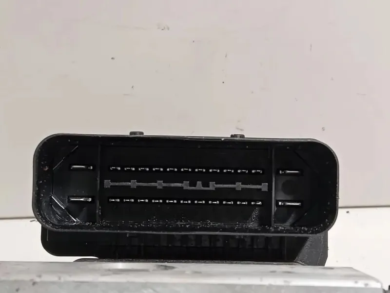 Pompa ABS ANT 8V512M110AD Ford Fiesta VI 2008