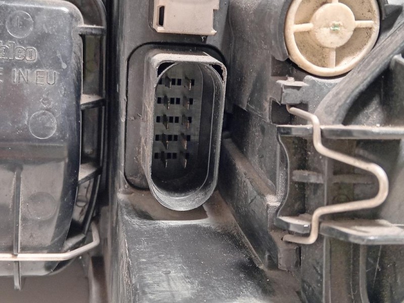 Proiettore ANT DX SE0941004L Audi A3 8P1 2004