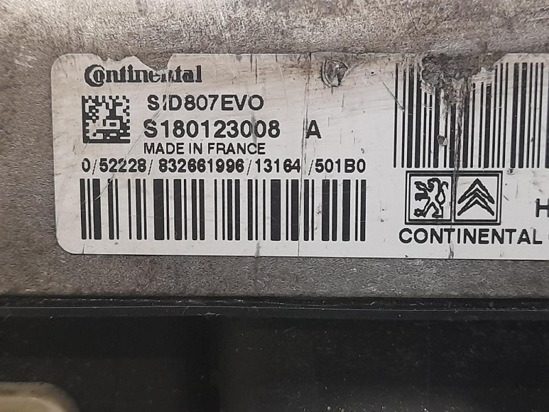 Centralina Iniezione S180124501 Peugeot 3008 I 2013