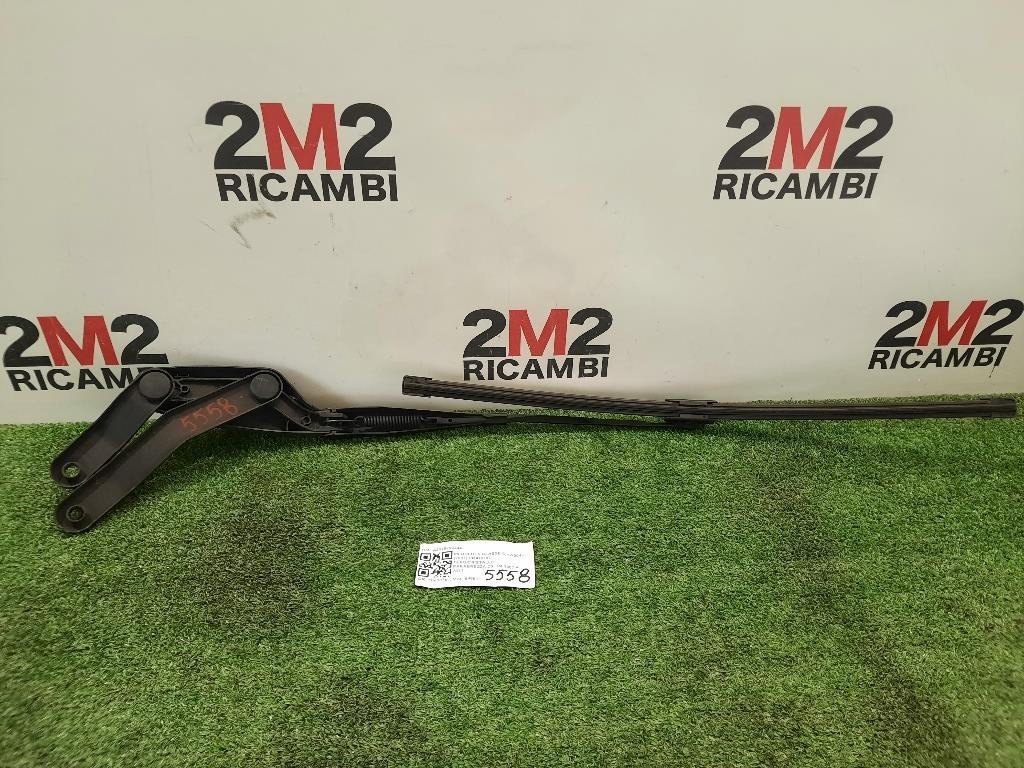 Braccio Tergicristallo Parabrezza DX A2048200344 DX Mercedes Classe C W204 2007