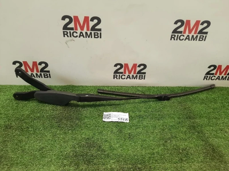 Braccio Tergicristallo Parabrezza DX A2048200344 DX Mercedes Classe C W204 2007