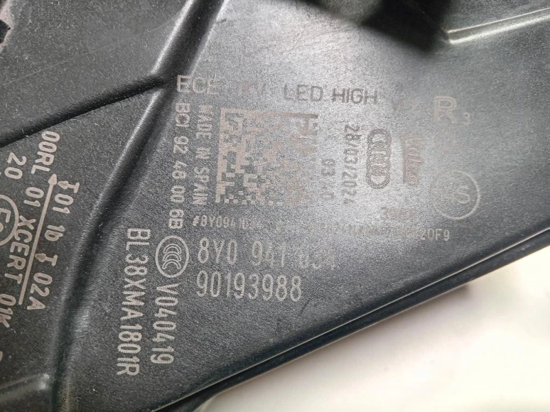 Proiettore ANT DX 8Y0941034 Audi A3 8YA Sportback 2019